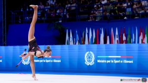 pol 51782 lewinska liliana sfe07190 copia simone ferraro ph